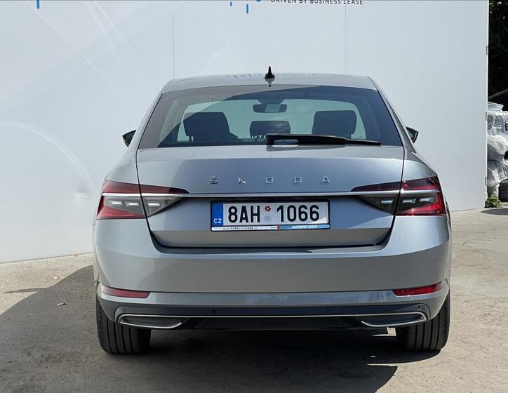 Škoda Superb 24