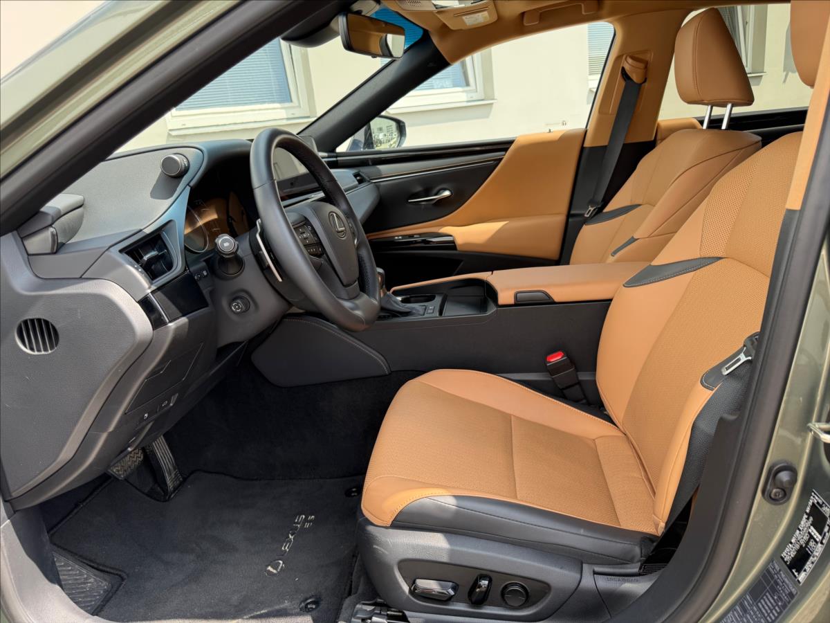 Lexus ES 300h