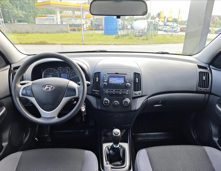 Hyundai i30 15