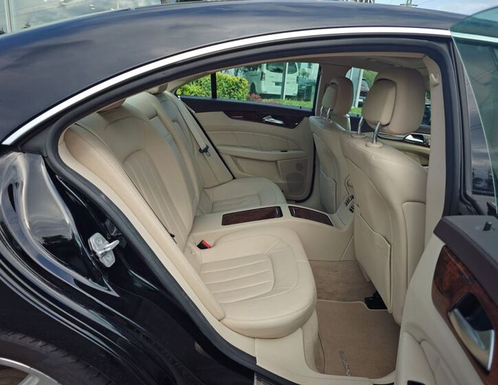 Mercedes-Benz CLS 16
