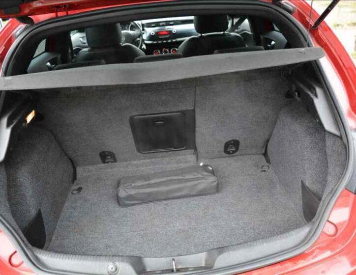 Alfa Romeo Giulietta 23