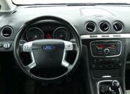 Ford Galaxy 29