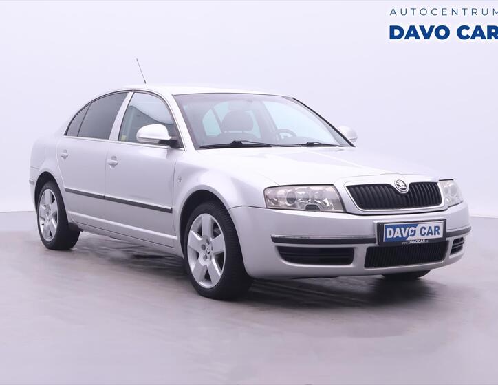 Škoda Superb 1