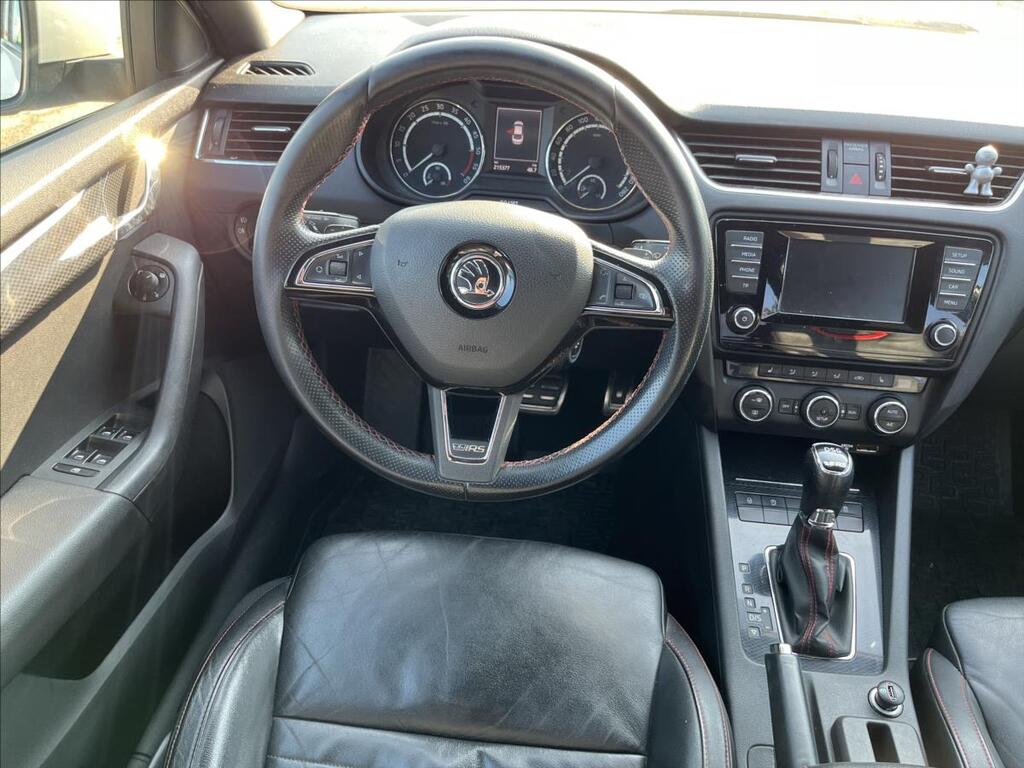 Škoda Octavia 14