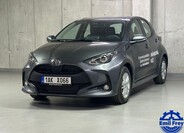 Toyota Yaris 1
