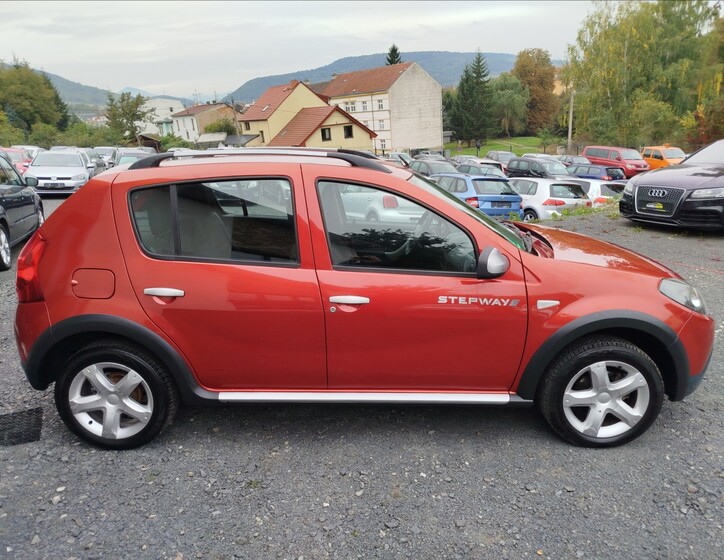 Dacia Sandero 7