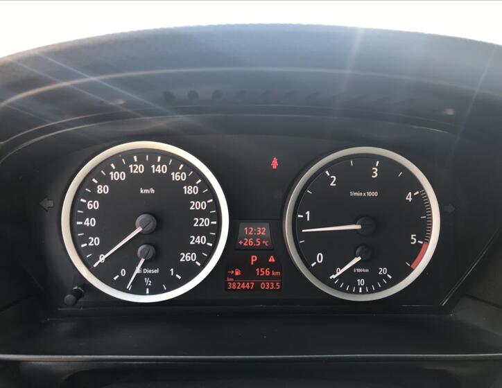 BMW Řada 5 15
