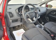 Kia Rio 6