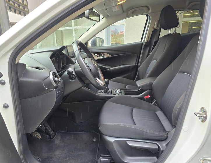 Mazda CX-3 9
