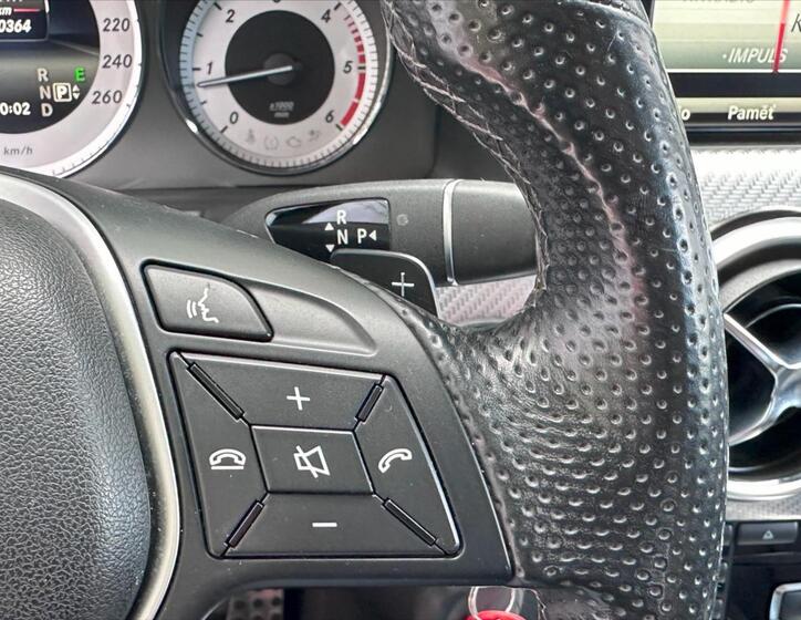 Mercedes-Benz GLK 25
