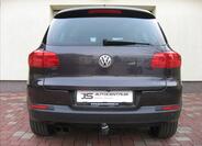 Volkswagen Tiguan 9