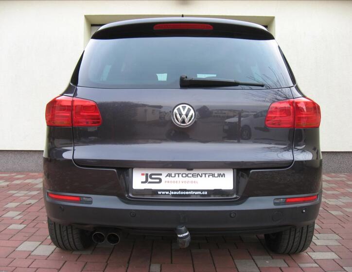 Volkswagen Tiguan 9