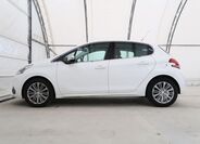 Peugeot 208 9