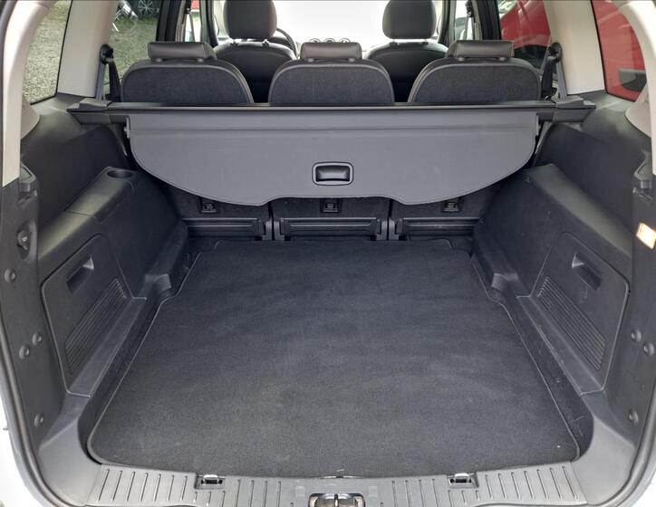 Ford S-MAX 18