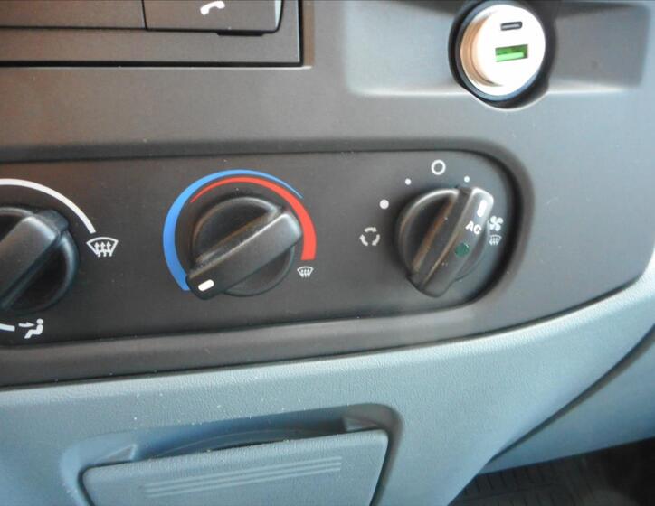 Ford Transit 17