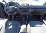 Škoda Roomster 12