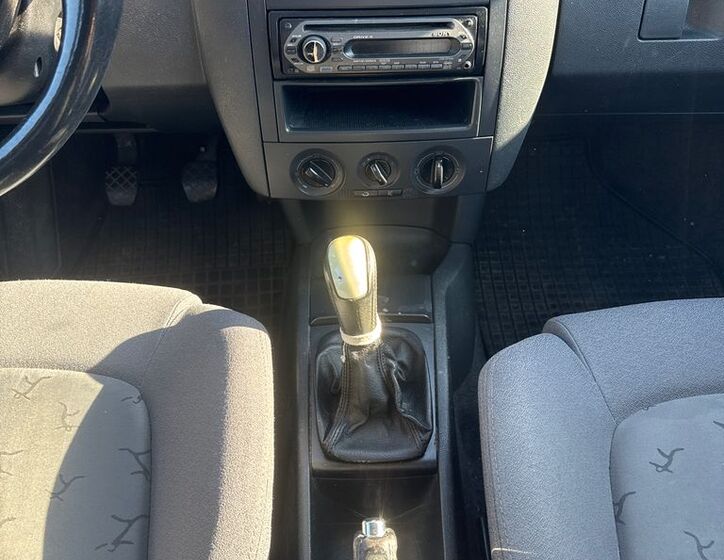 Škoda Fabia 13