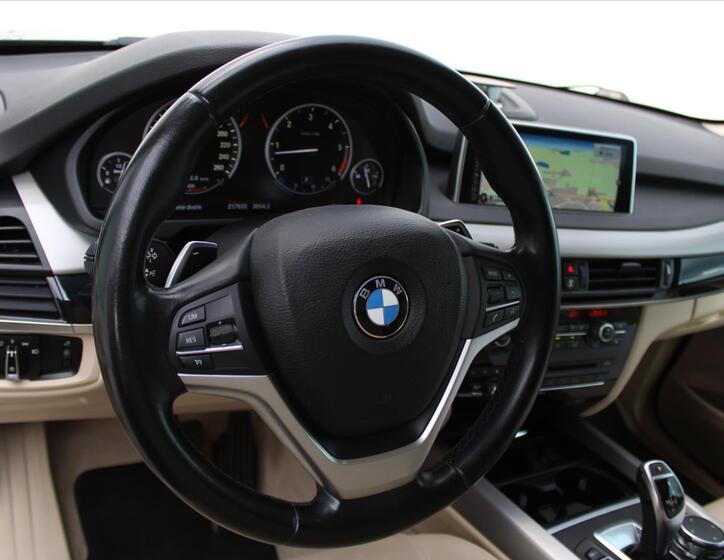 BMW X5 16