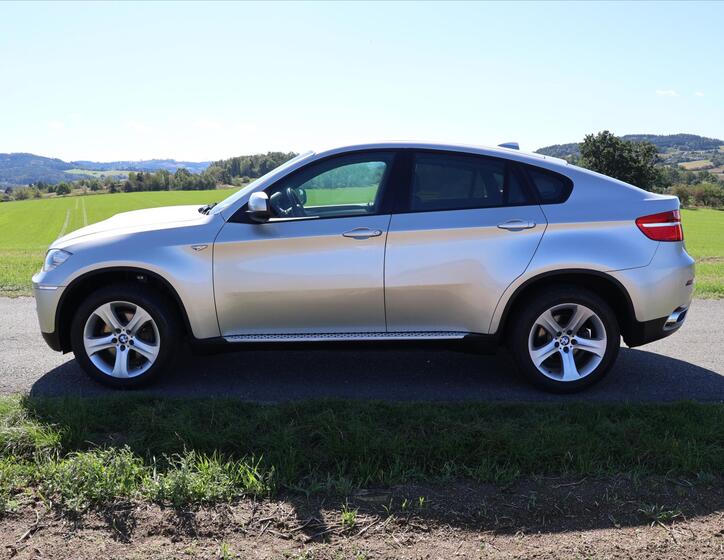 BMW X6 4