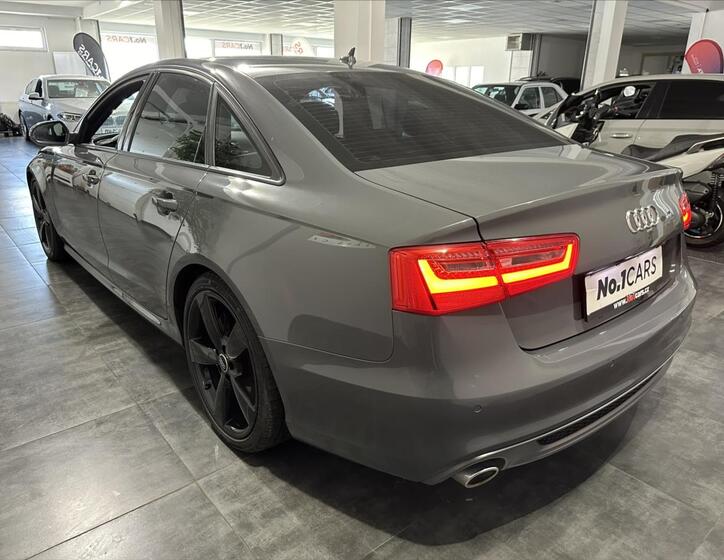 Audi A6 4