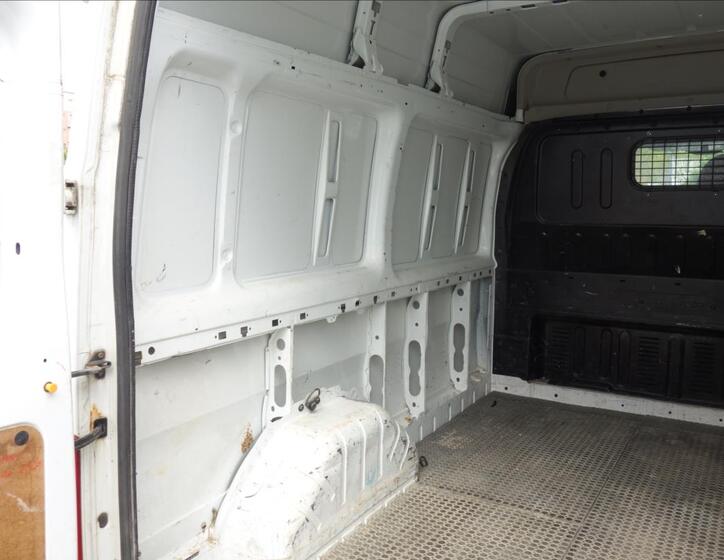 Ford Transit 17