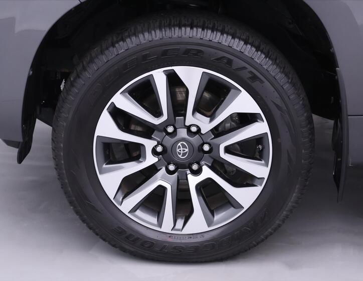 Toyota Land Cruiser 34