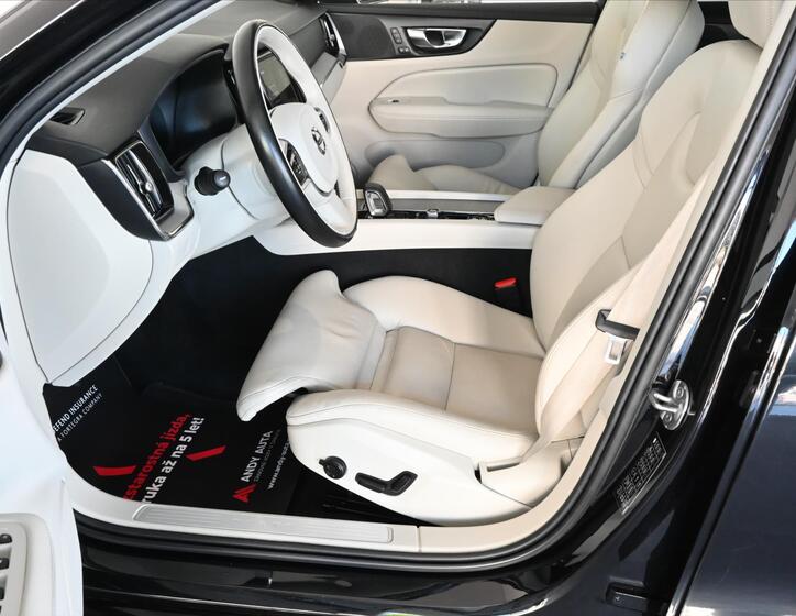 Volvo V60 9