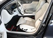 Volvo V60 9