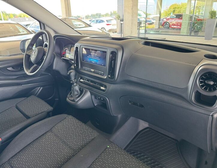 Mercedes-Benz Vito 15