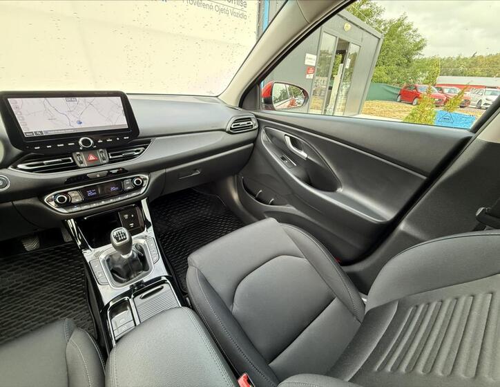 Hyundai i30 20