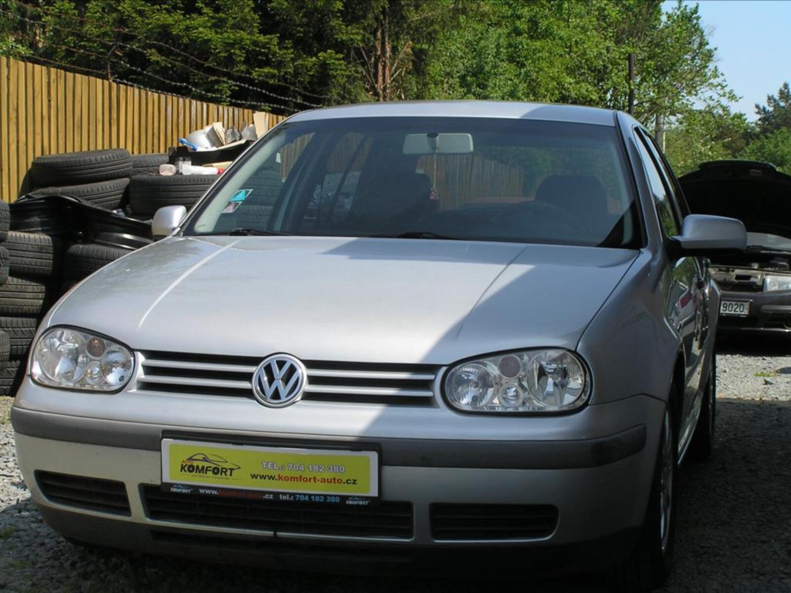 Volkswagen Golf 2