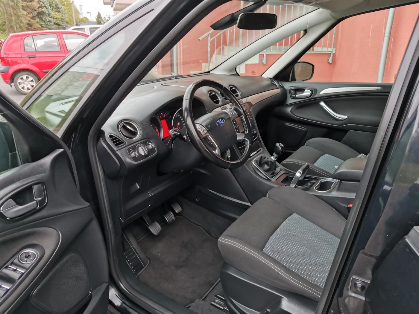 Ford S-MAX
