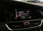 Alfa Romeo Giulia 10