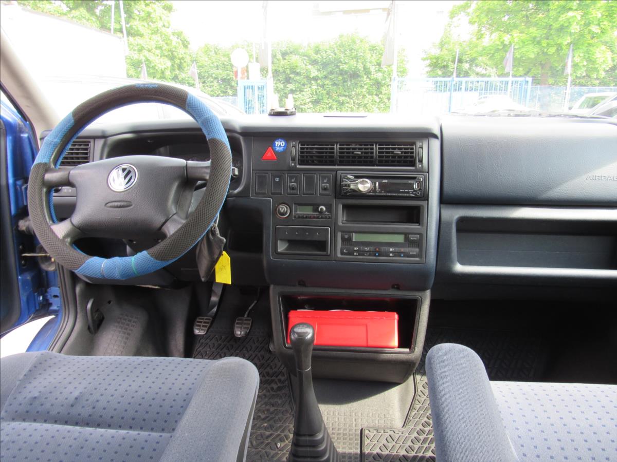 Volkswagen Caravelle
