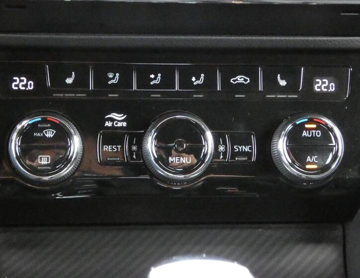 Škoda Superb 17