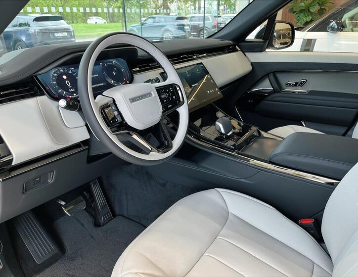 Land Rover Range Rover Sport 7