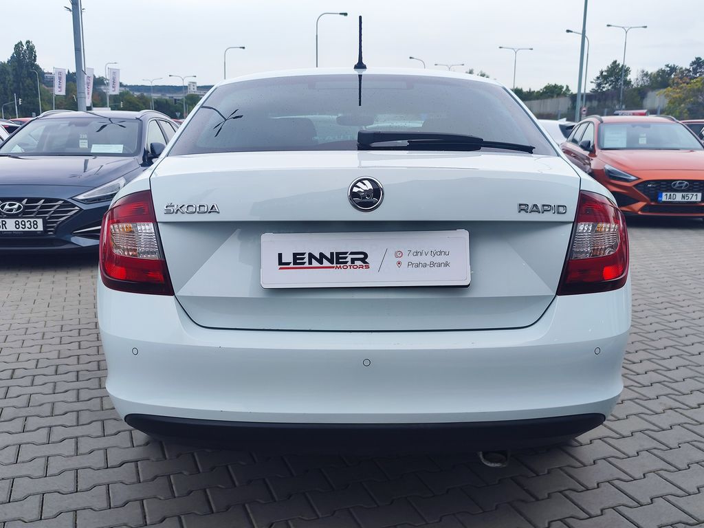Škoda Rapid
