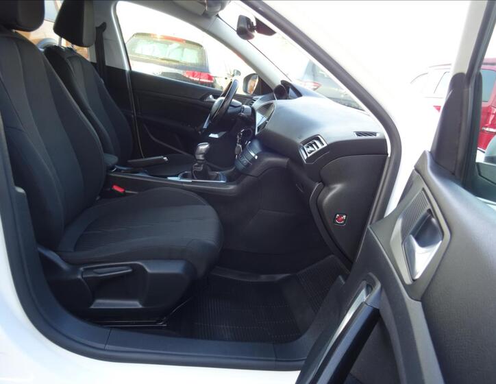 Peugeot 308 19