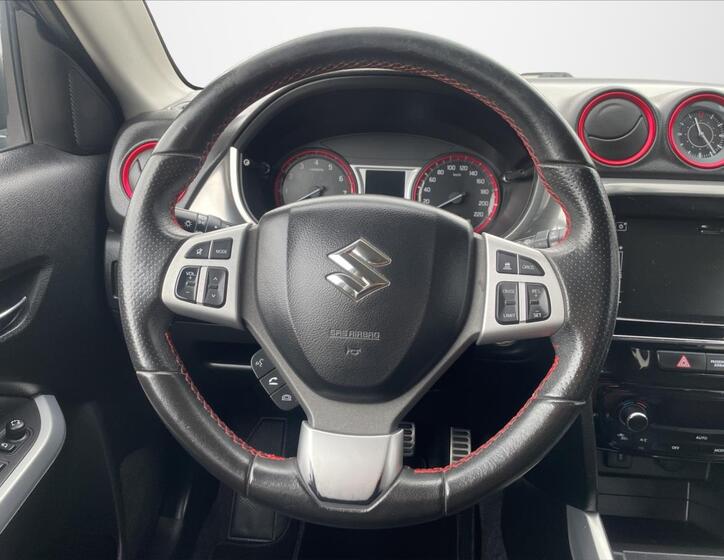 Suzuki Vitara 14