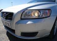 Volvo V50 4