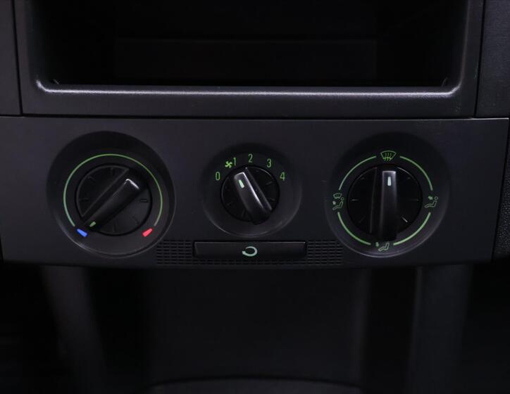 Škoda Fabia 19