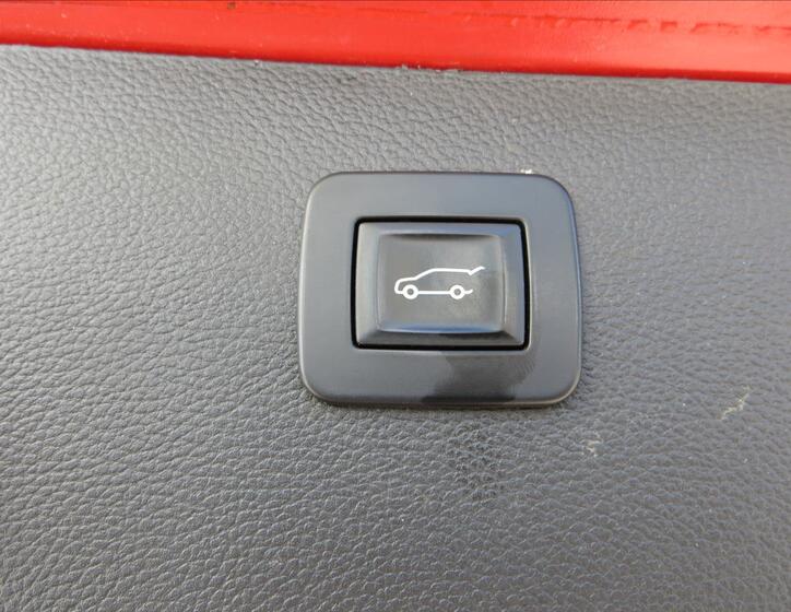 Opel Astra 8