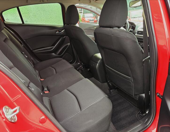 Mazda 3 37