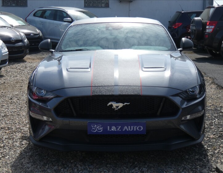 Ford Mustang 2