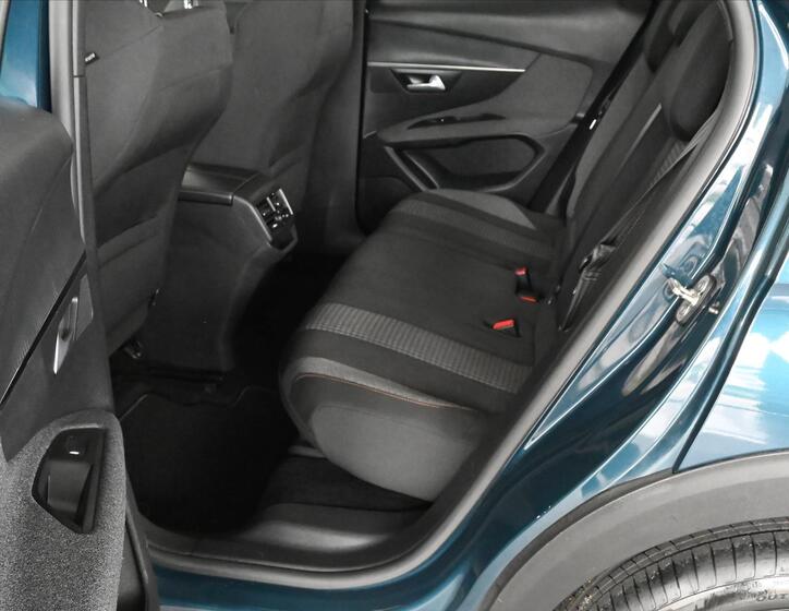 Peugeot 3008 10