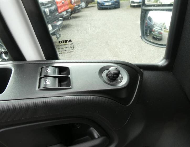 Iveco Daily 25
