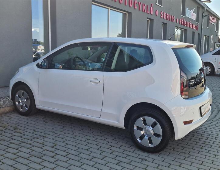 Volkswagen up! 7