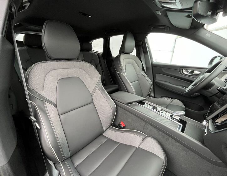Volvo XC60 9