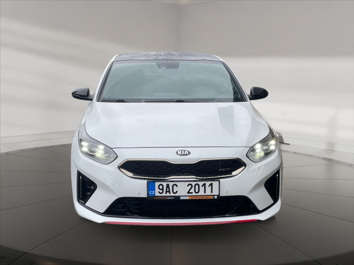 KIA ProCeed