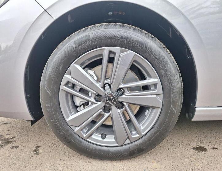 Peugeot 308 10